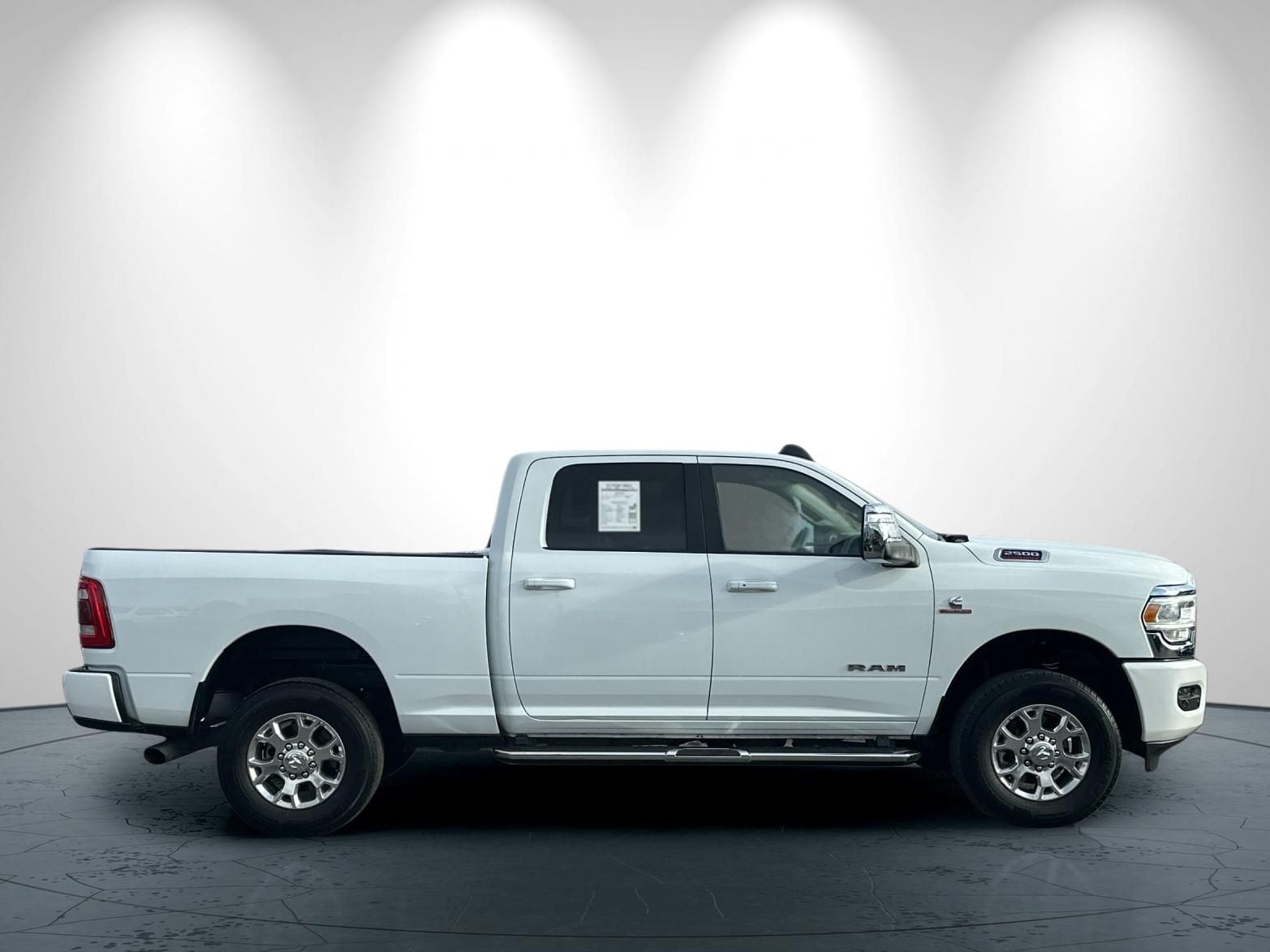 2024 Ram 2500 Laramie photo 2