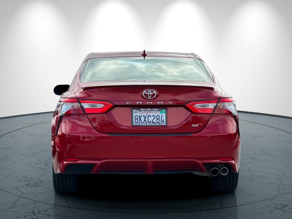 Used 2019 Toyota Camry SE Sedan