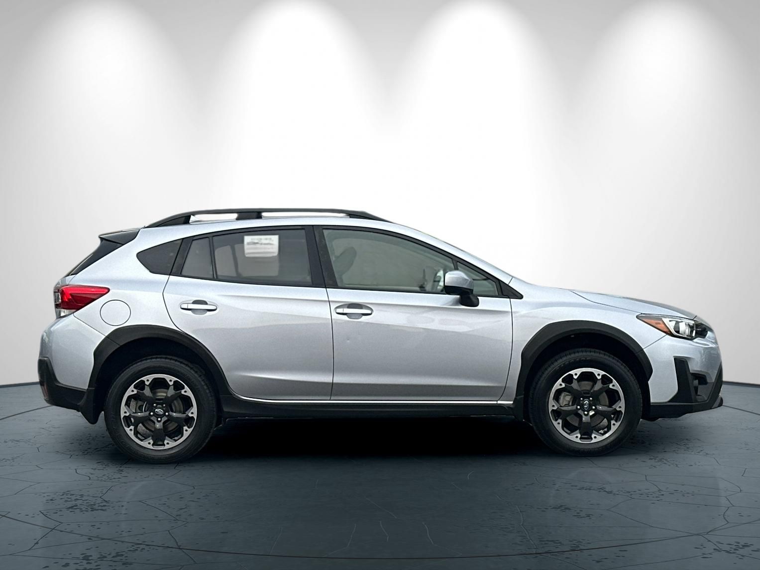2022 Subaru Crosstrek Premium photo 2