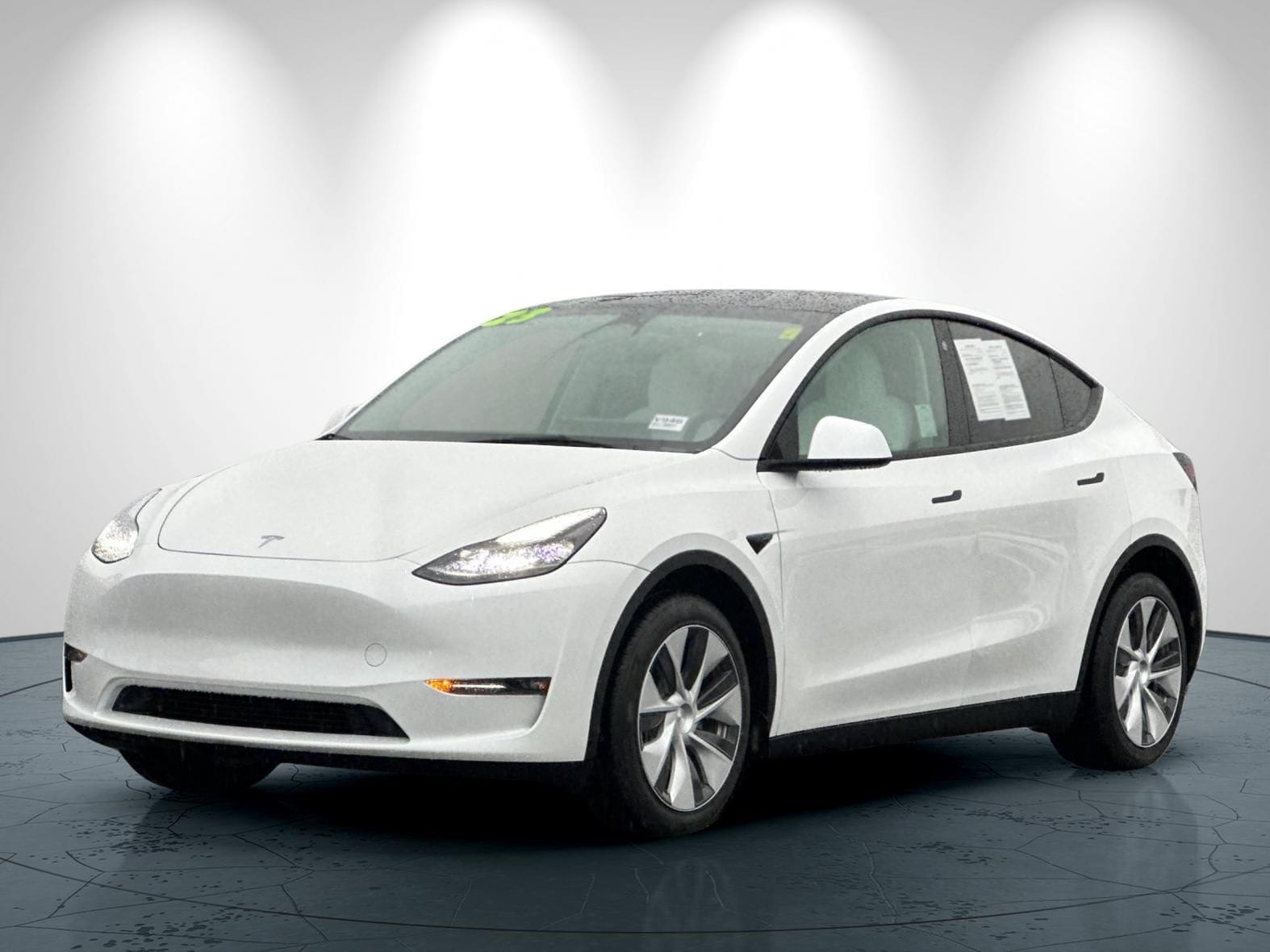 2023 Tesla Model Y Long Range photo 3