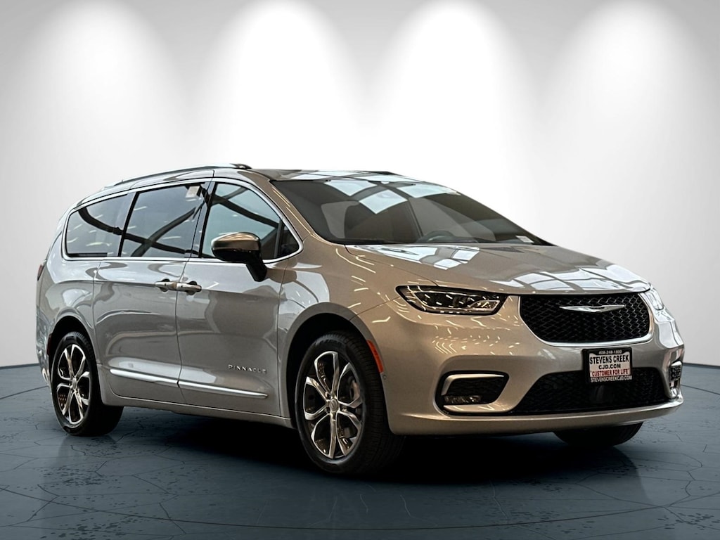 New 2026 Chrysler Pacifica PINNACLE AWD Passenger Van