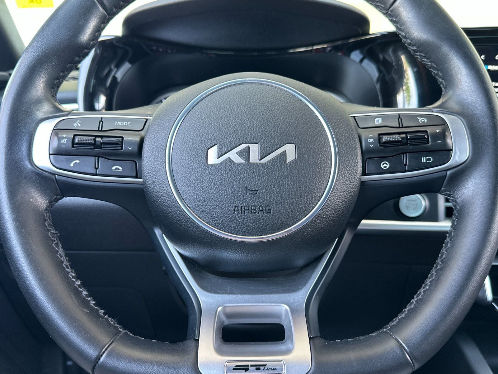 2024 Kia K5 GT-Line - Photo 23