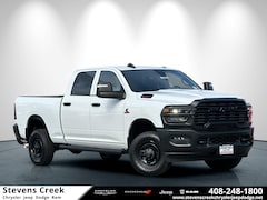 2026 Ram 2500 TRADESMAN CREW CAB 4X4 6'4 BOX Pickup