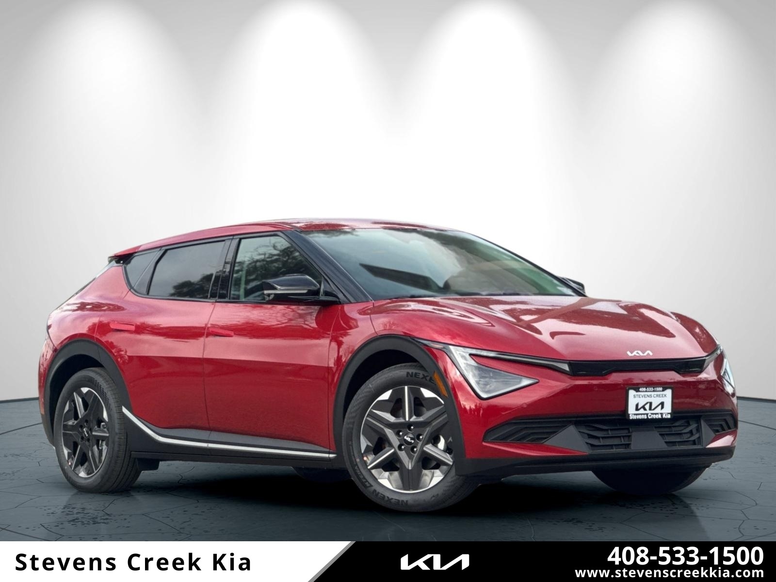 2025 Kia EV6 Light L/R's photo