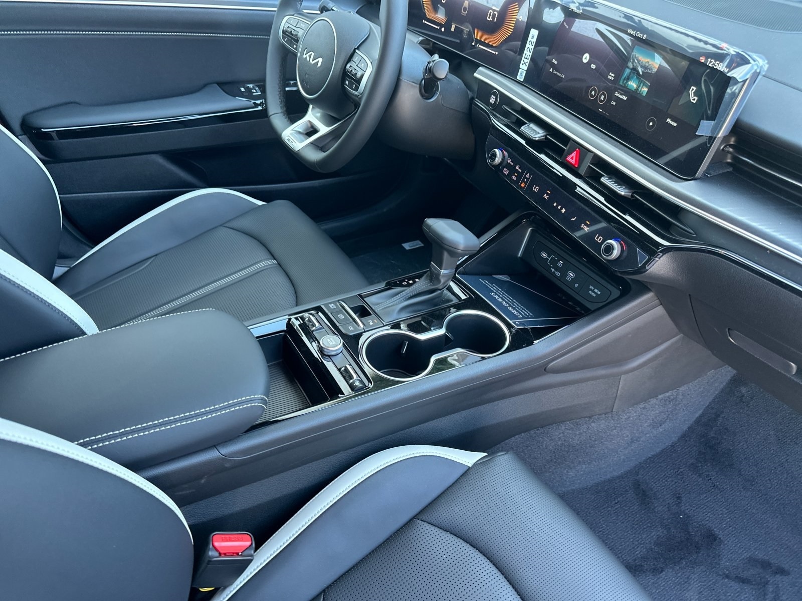 2026 Kia K5 GT-Line - Photo 15