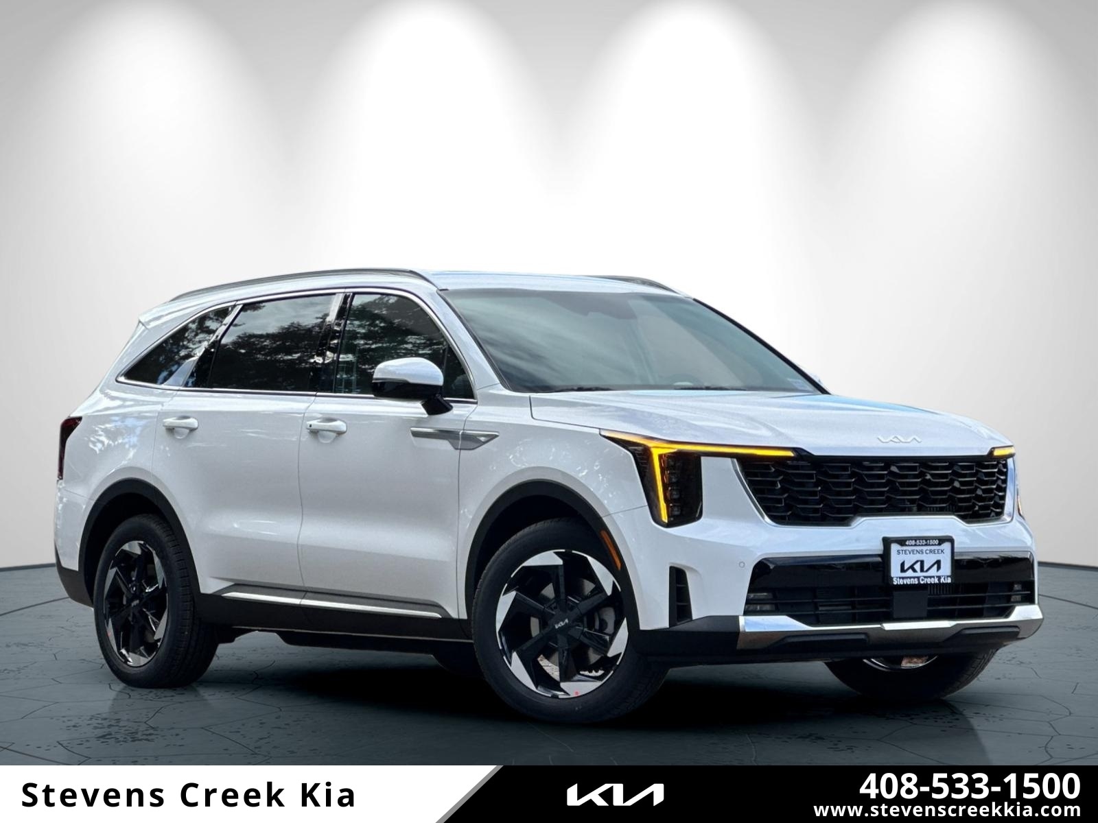2026 Kia Sorento EX Hybrid's photo
