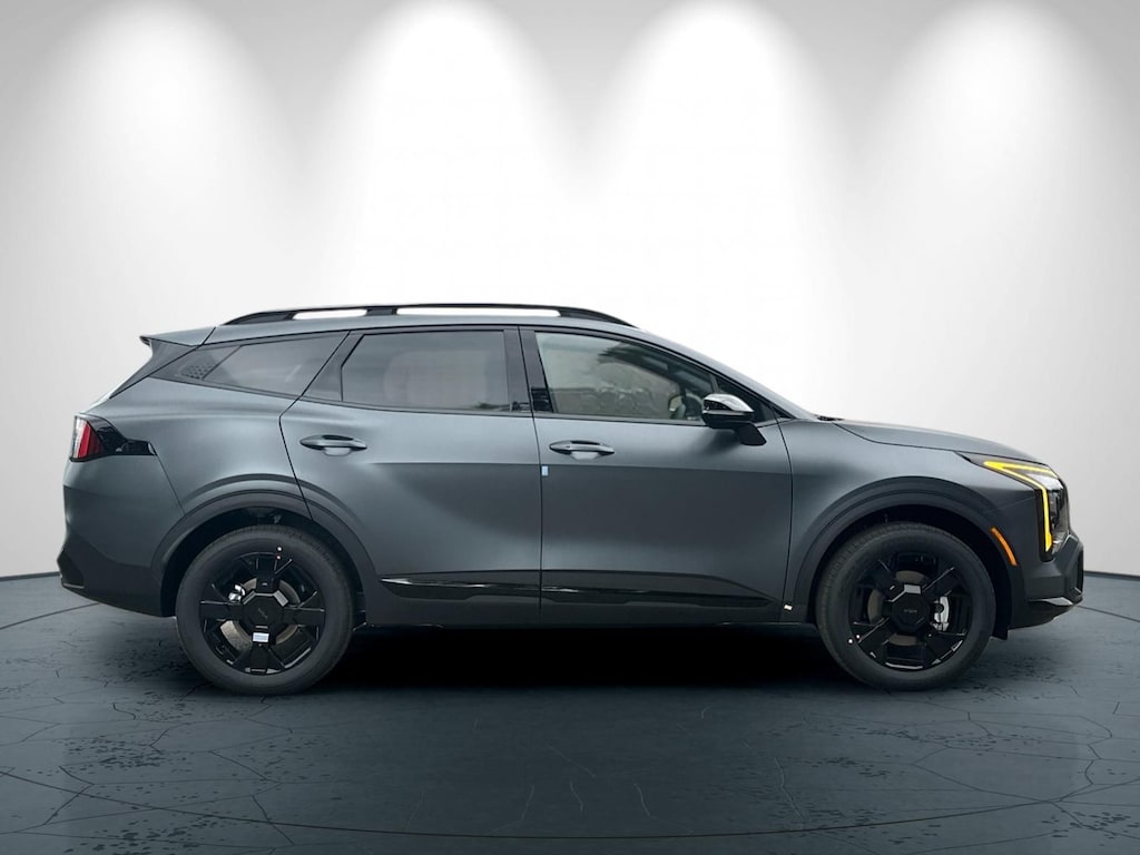 New 2026 Kia Sportage Hybrid X-Line SUV