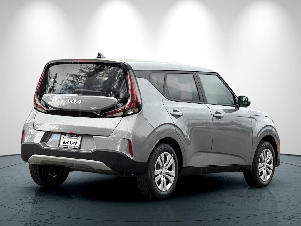 New 2025 Kia Soul LX Hatchback