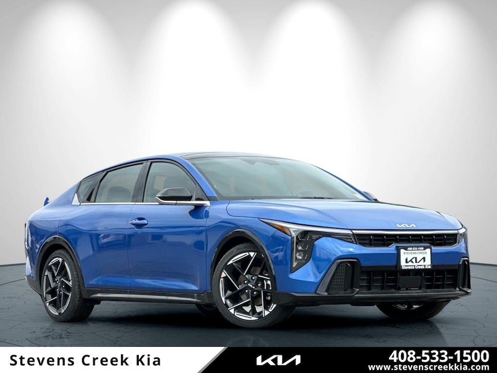 New 2025 Kia K4 GT-Line Sedan