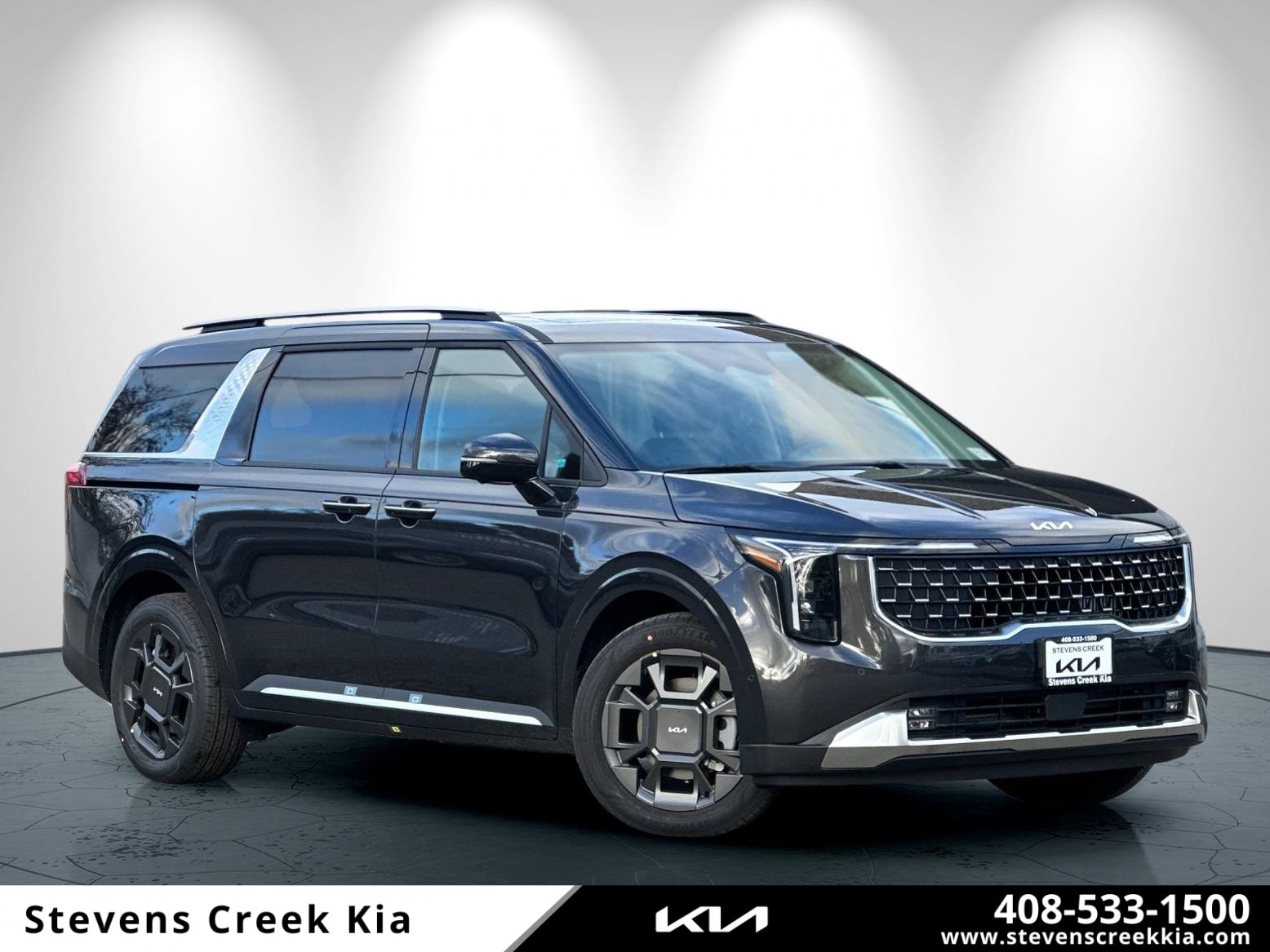 2026 Kia Carnival SX's photo