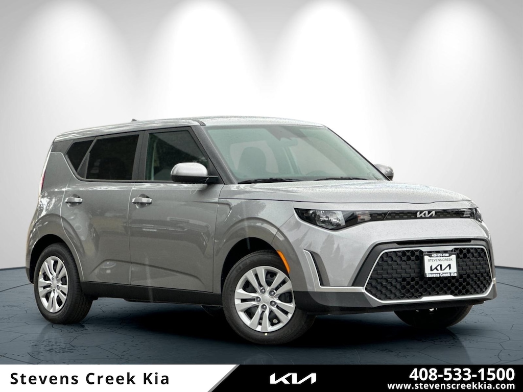 New 2025 Kia Soul LX Hatchback