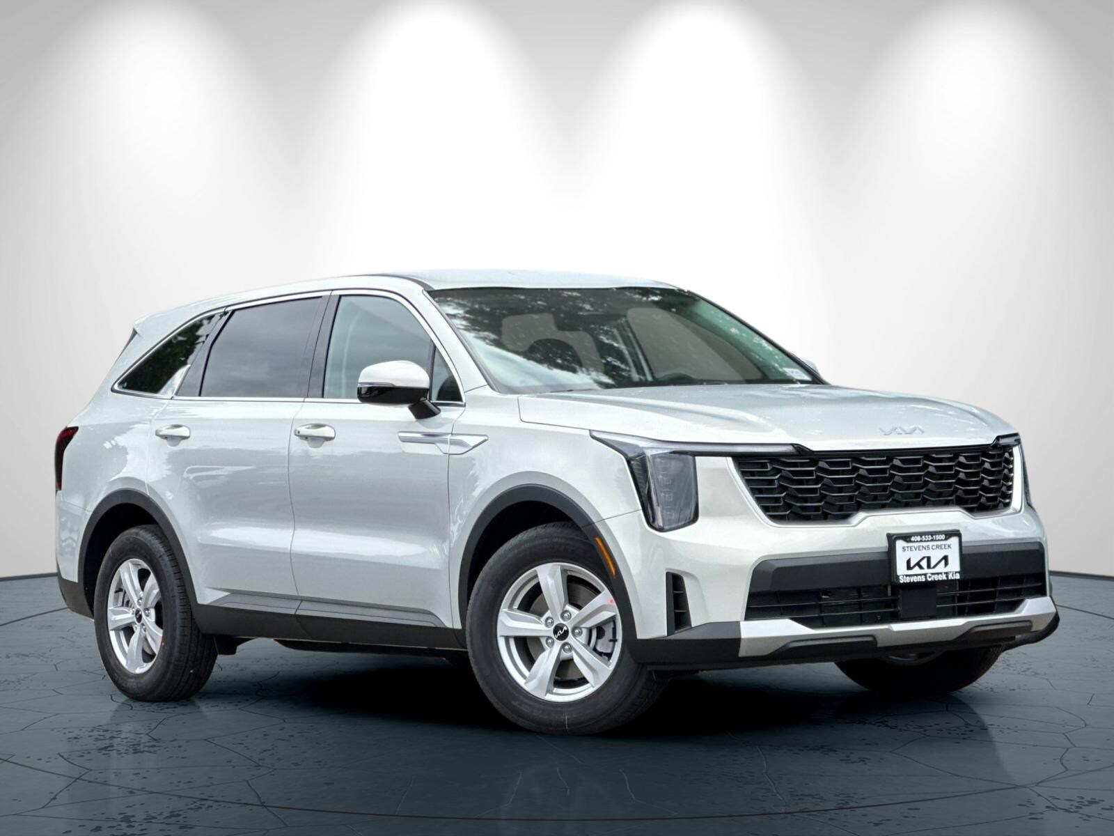 2026 Kia Sorento LX photo 2