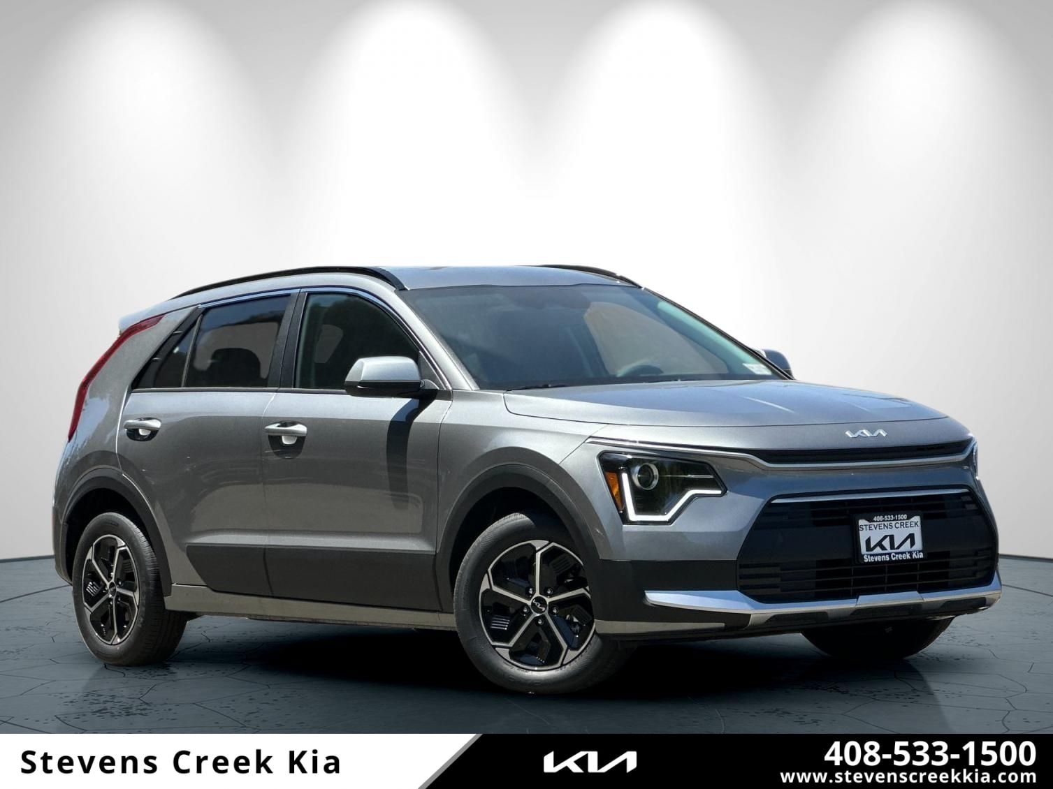 2026 Kia Niro LX HEV's photo