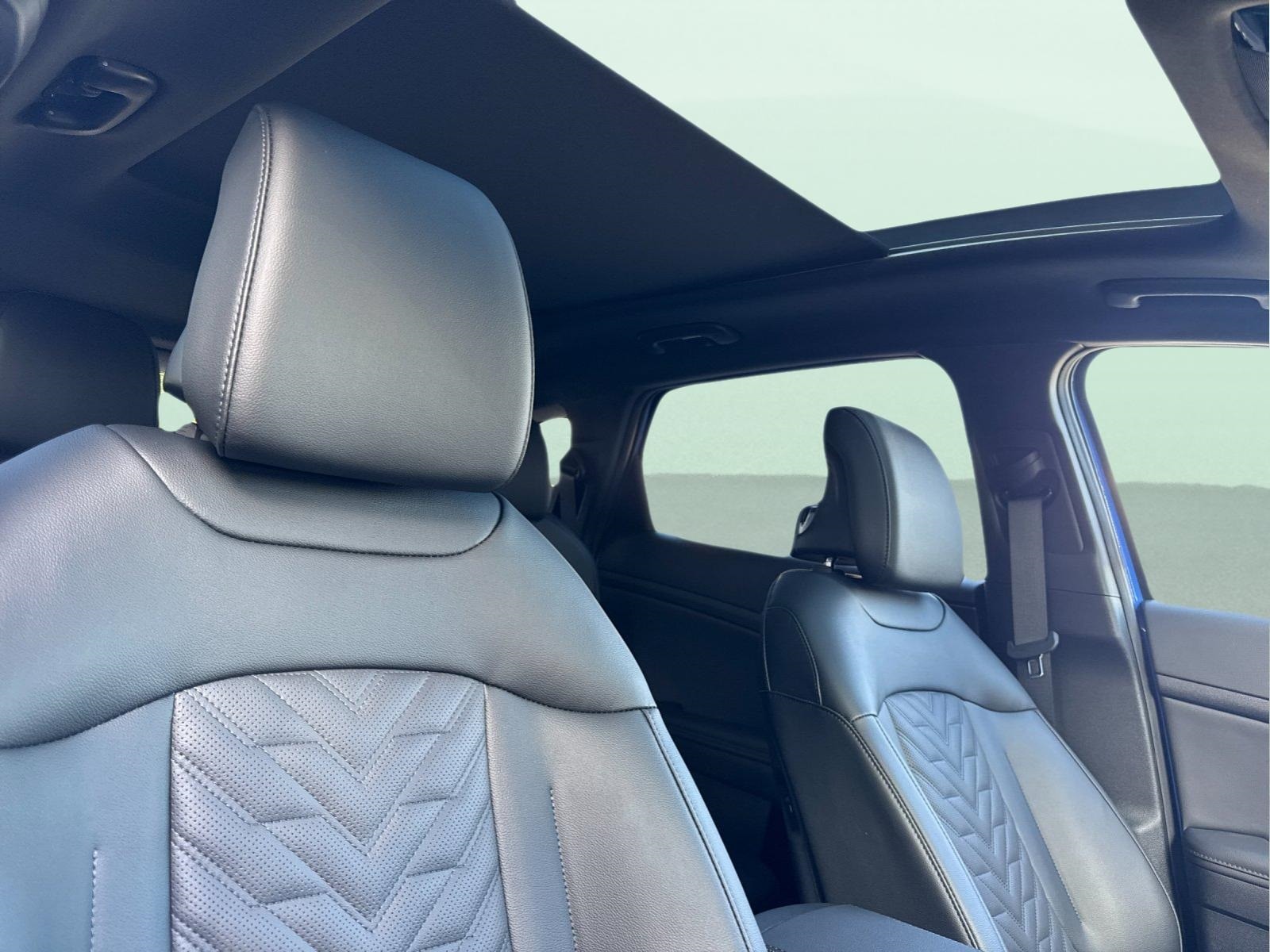 2026 Kia Sportage X-Line - Photo 17