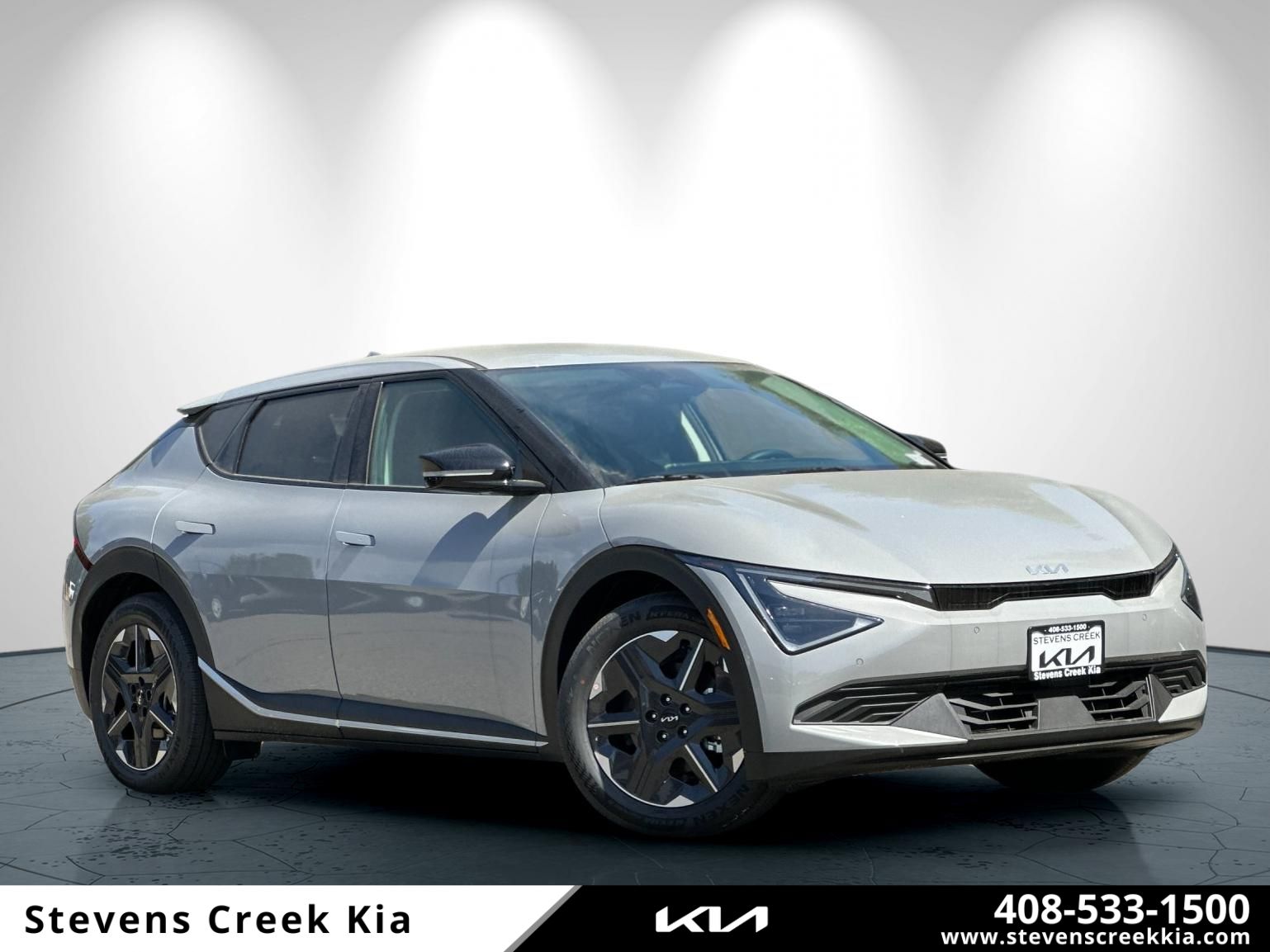 2026 Kia EV6 Light's photo