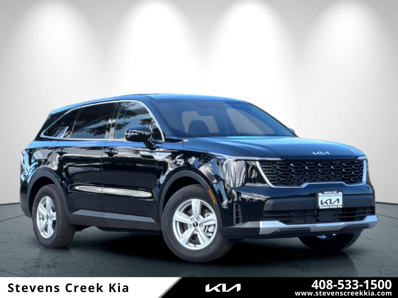 2026 Kia Sorento LX AT's photo