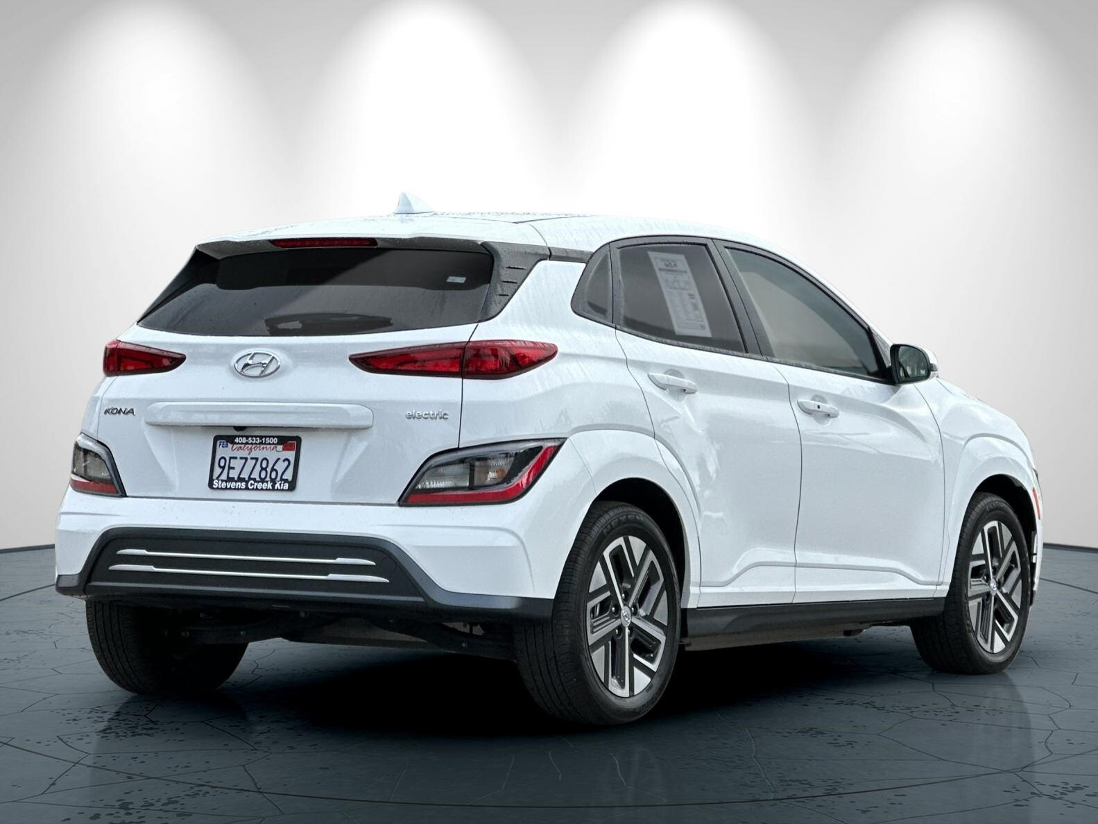 2023 Hyundai Kona Electric SE photo 2