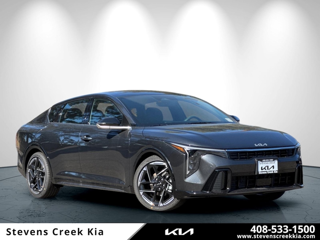 New 2025 Kia K4 GT-Line Sedan