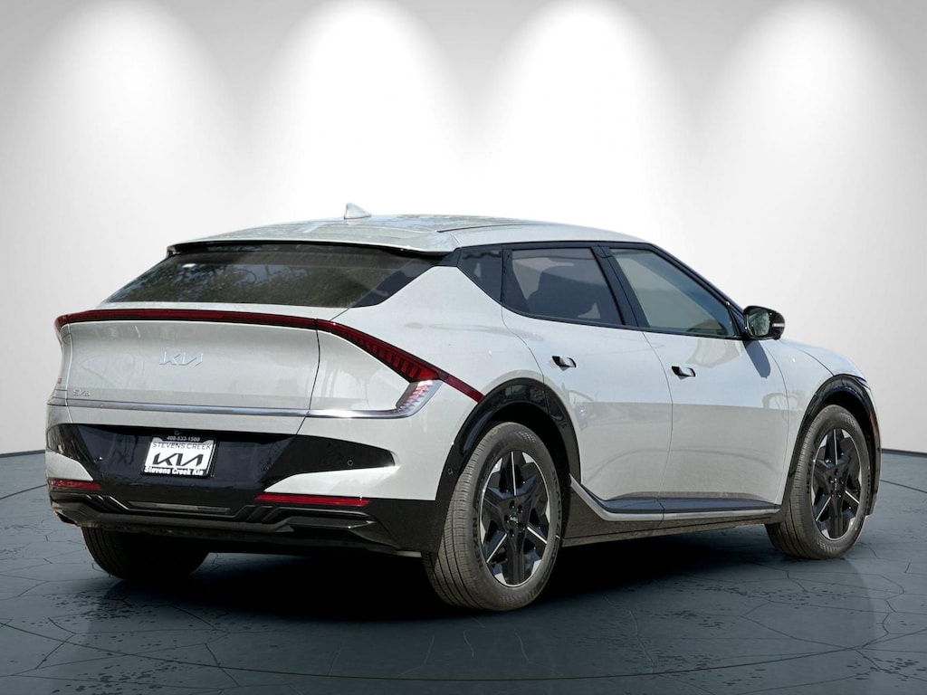 New 2025 Kia EV6 SUV