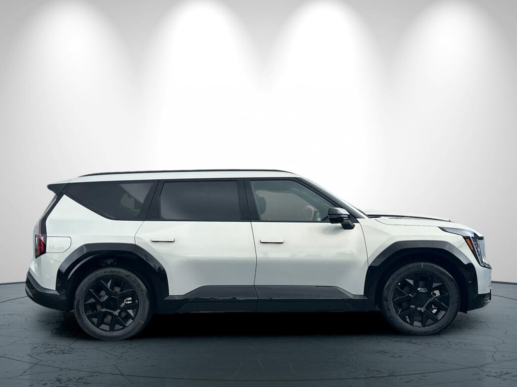 New 2026 Kia EV9 Land SUV