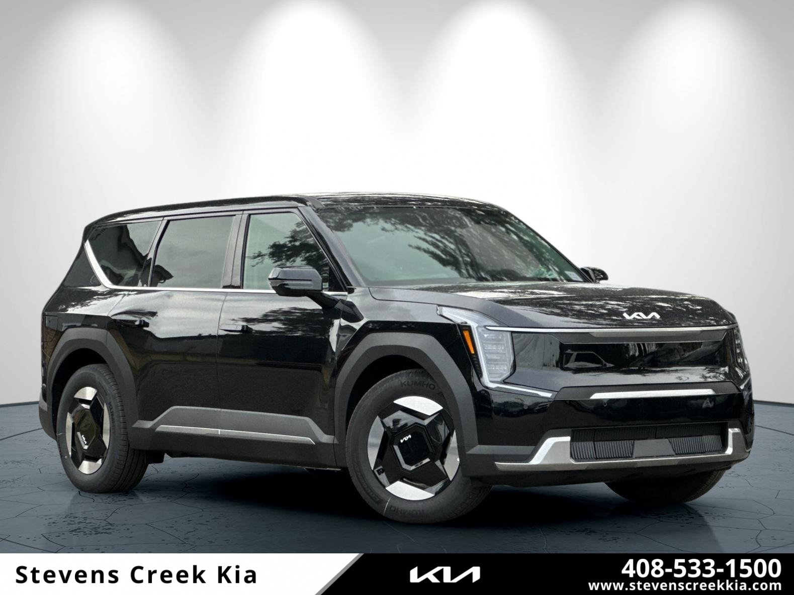 2026 Kia EV9 Light L/R's photo