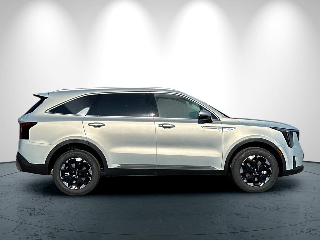 New 2026 Kia Sorento S SUV