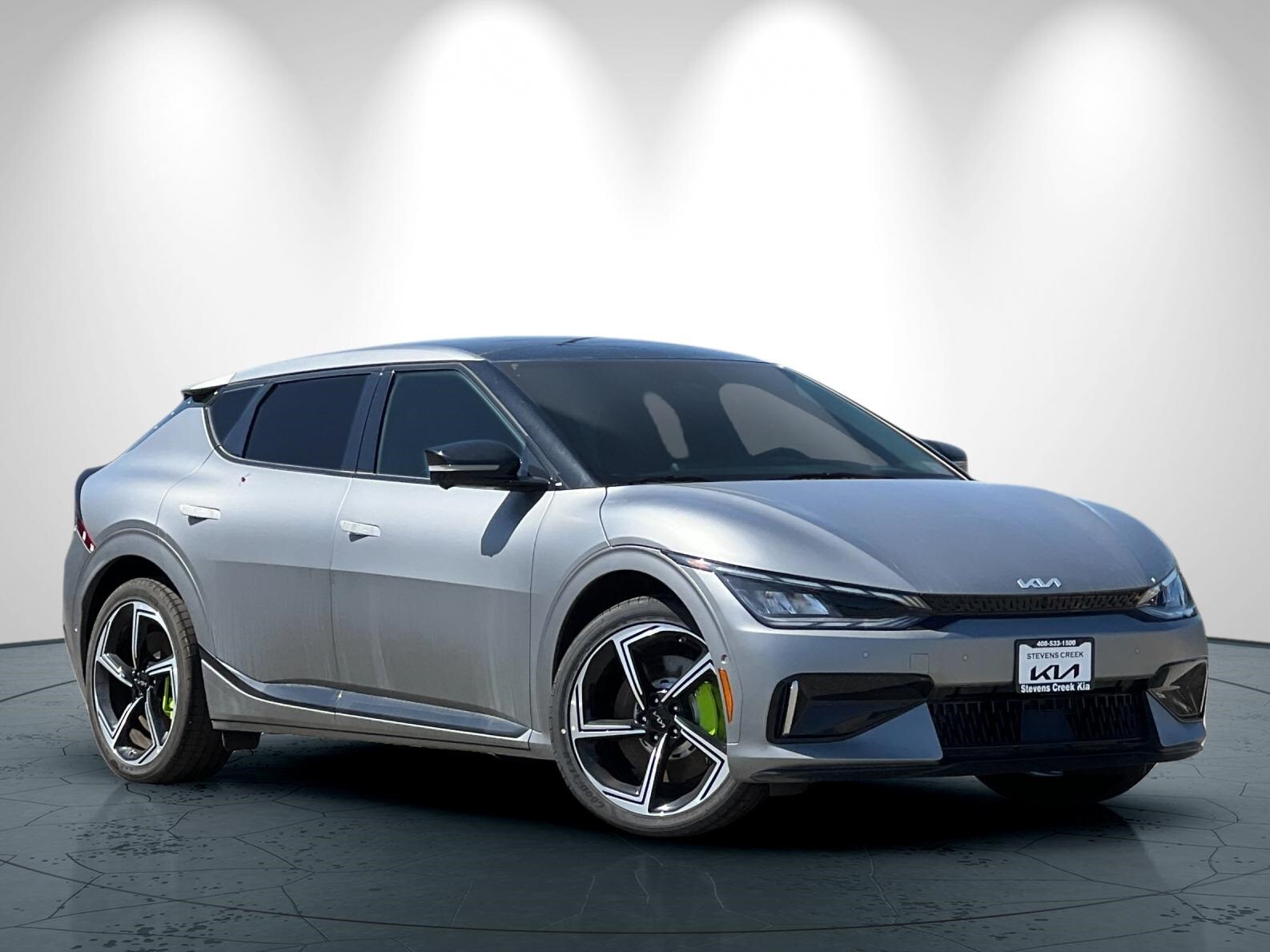 2024 Kia EV6 GT photo 2