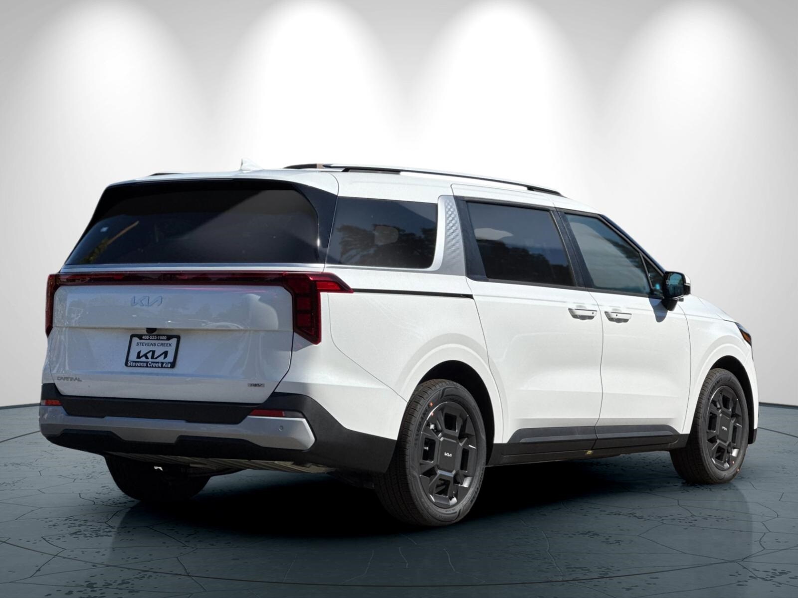 2026 Kia Carnival EX photo 3