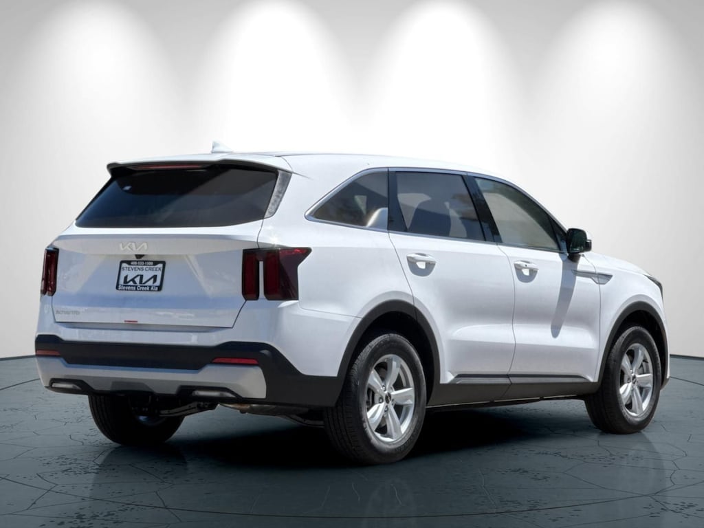 New 2026 Kia Sorento LX SUV