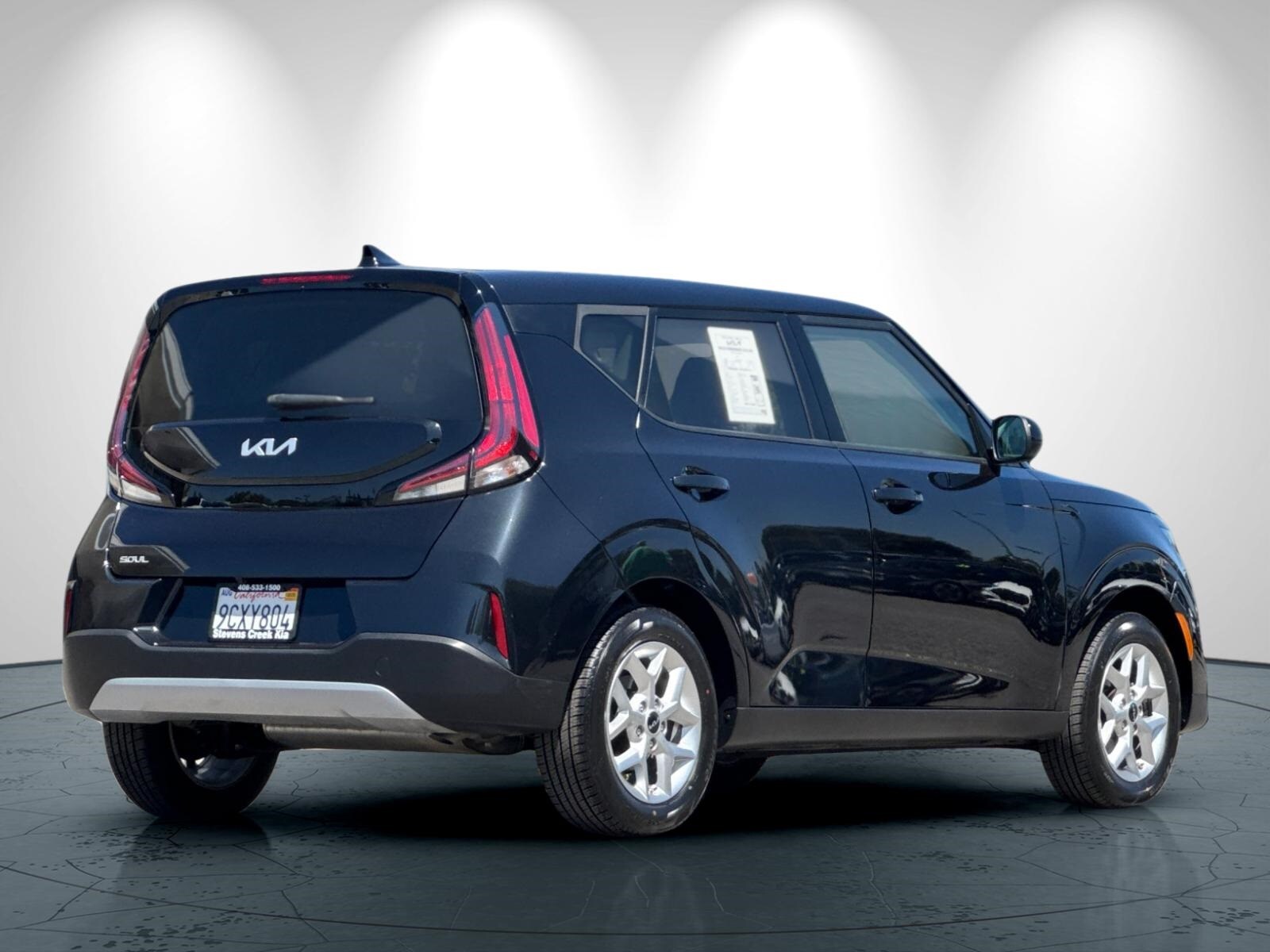 2023 Kia Soul LX photo 4