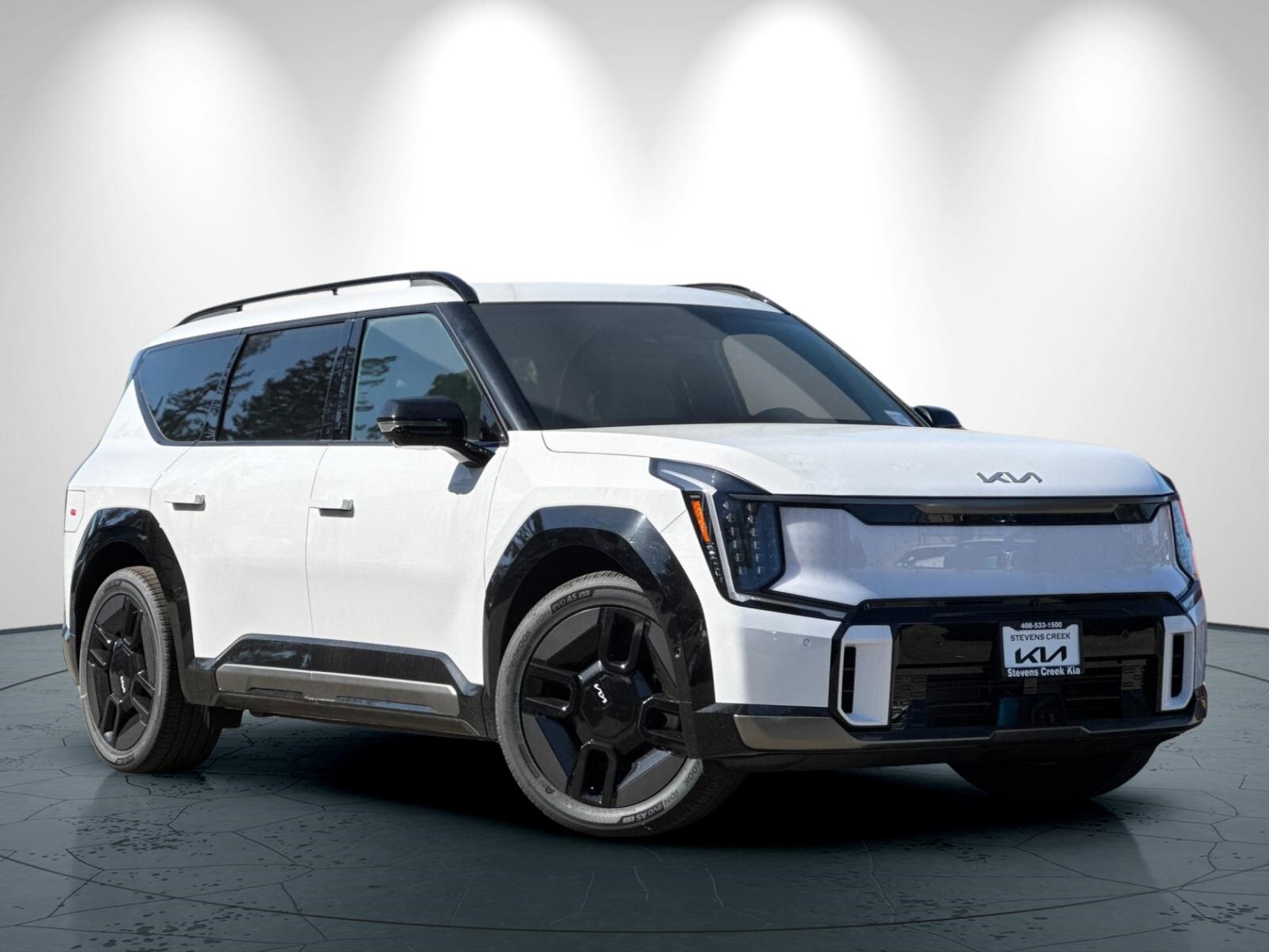 2026 Kia EV9 GT-Line photo 2