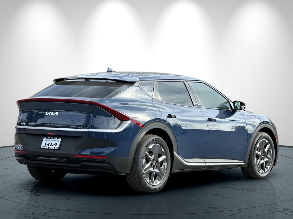 New 2026 Kia EV6 Light Long Range SUV