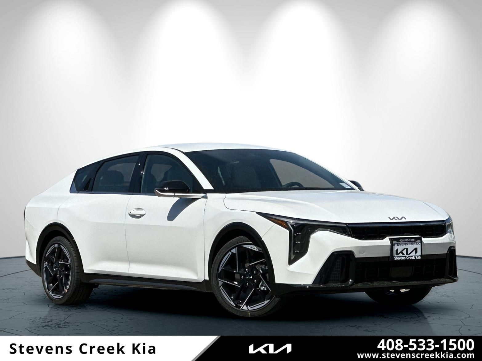 2026 Kia K4 GT-Line AT's photo