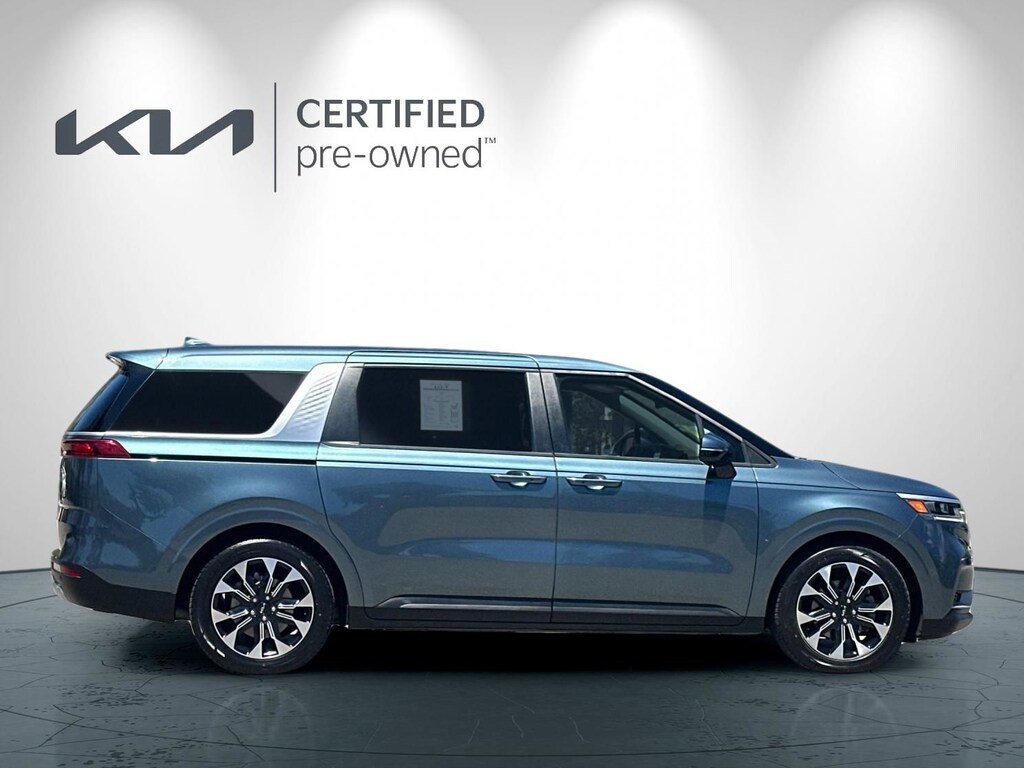 Certified 2024 Kia Carnival EX Minivan/Van