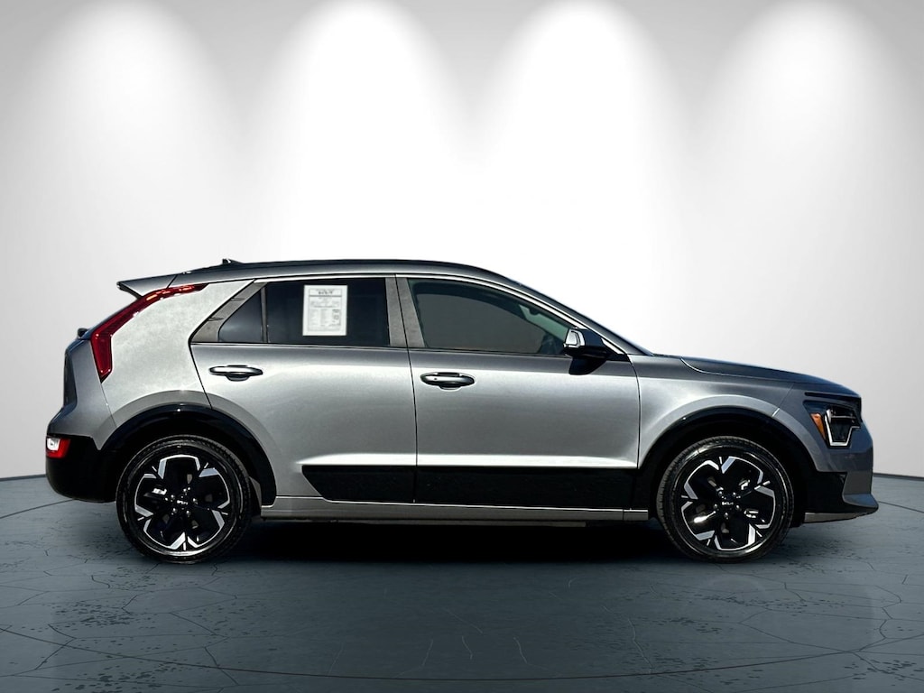 Certified 2023 Kia Niro EV Wind SUV