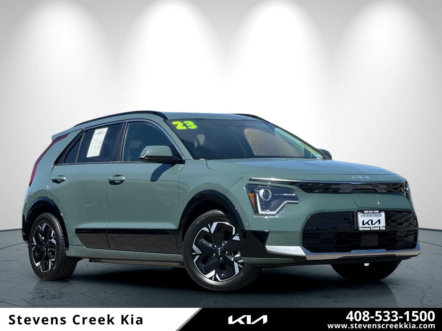2023 Kia Niro Wind EV's photo