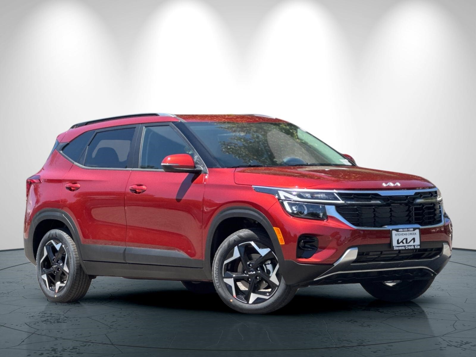 2025 Kia Seltos S photo 2