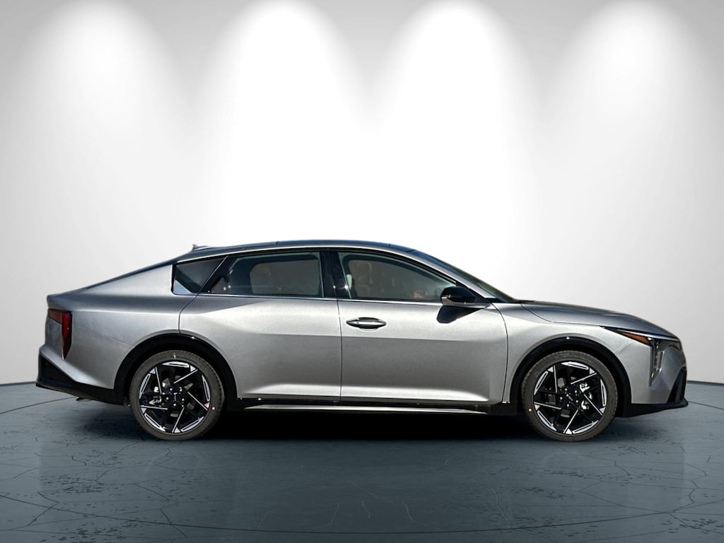 New 2025 Kia K4 GT-Line Sedan