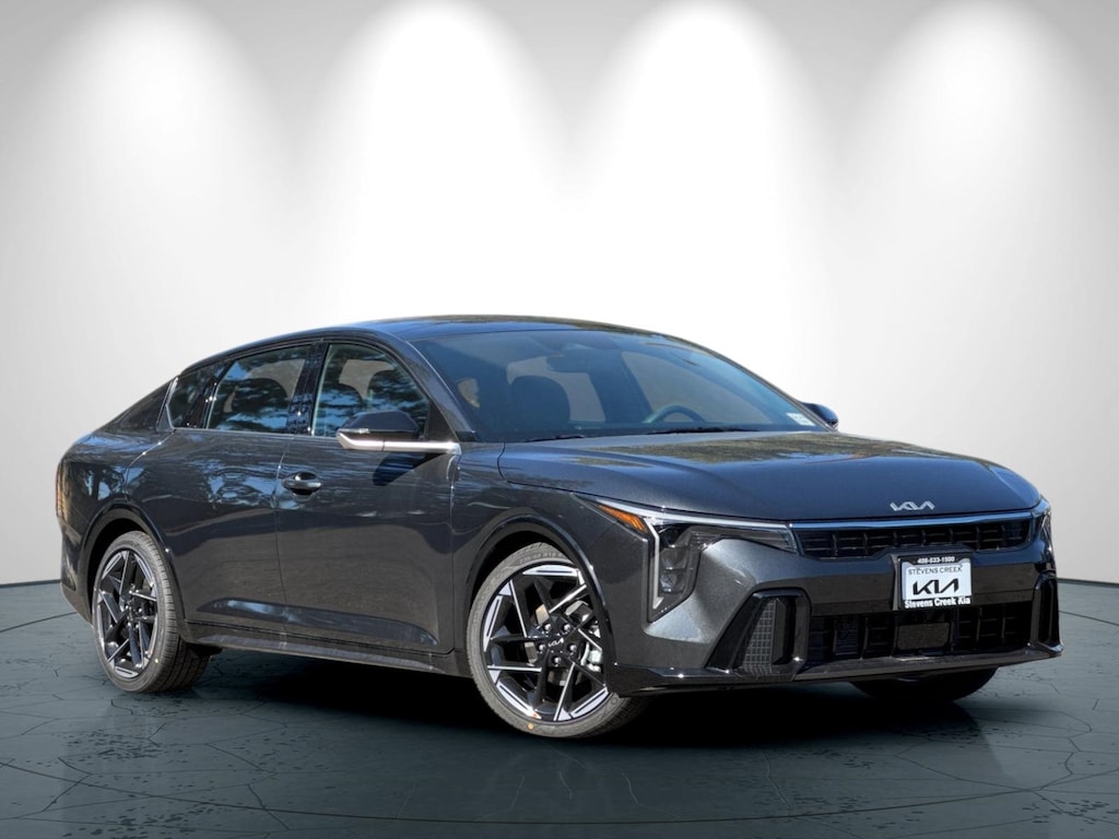 New 2025 Kia K4 GT-Line Sedan