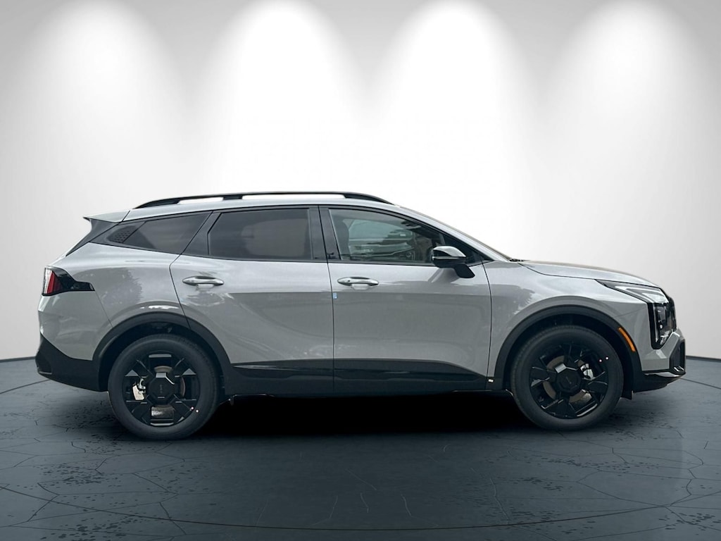 New 2026 Kia Sportage Hybrid X-Line SUV