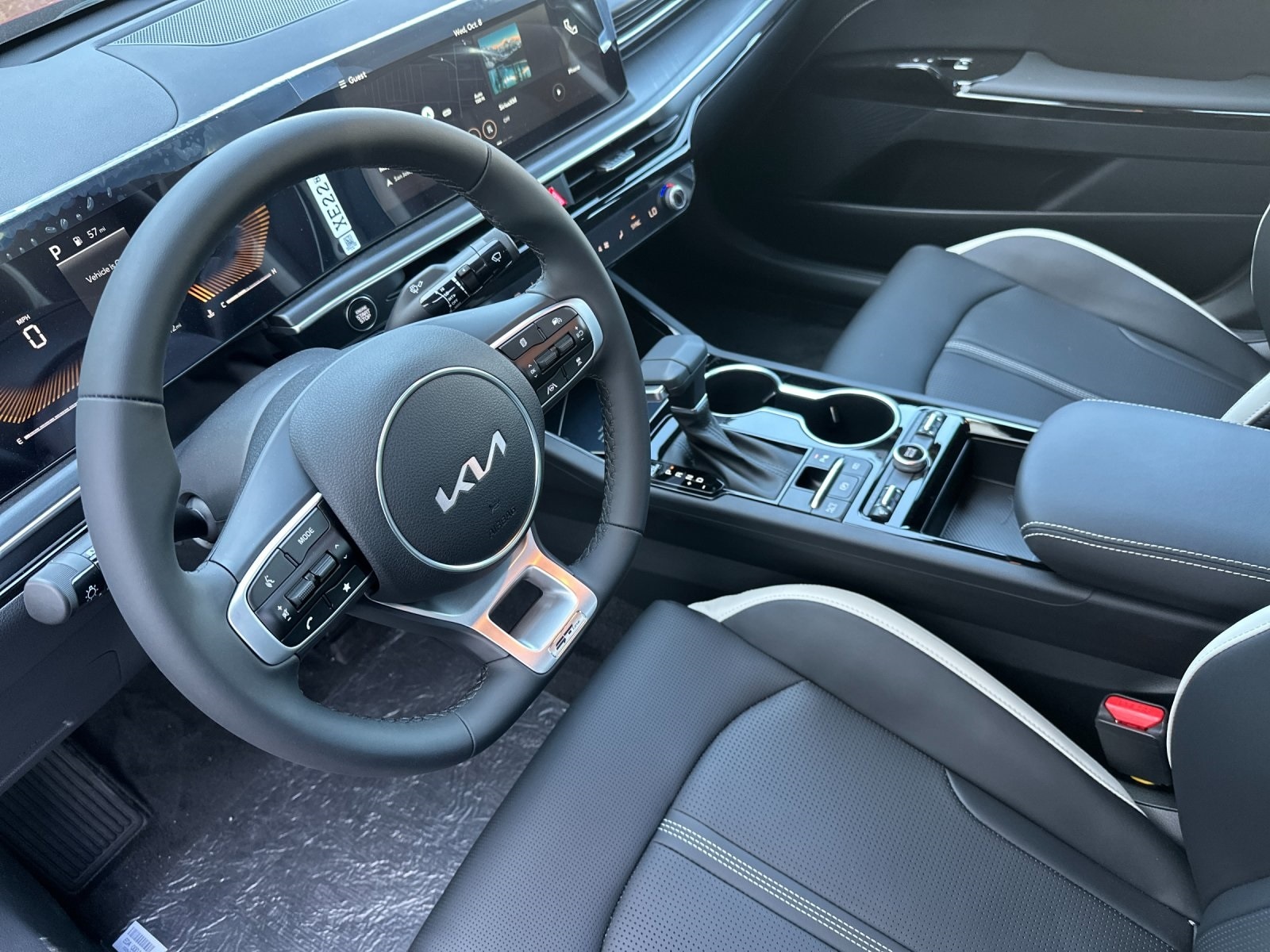 2026 Kia K5 GT-Line - Photo 10