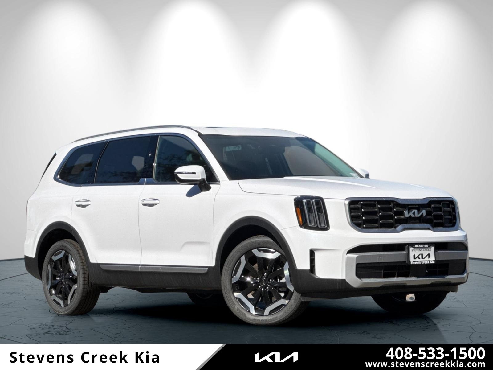 2025 Kia Telluride S's photo