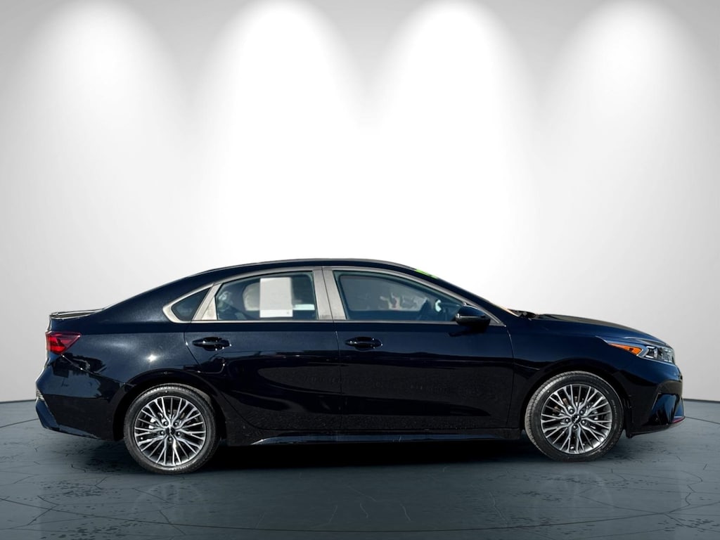 Certified 2023 Kia Forte GT-Line Sedan