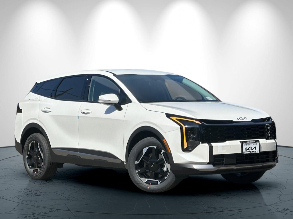 New 2026 Kia Sportage Hybrid S SUV