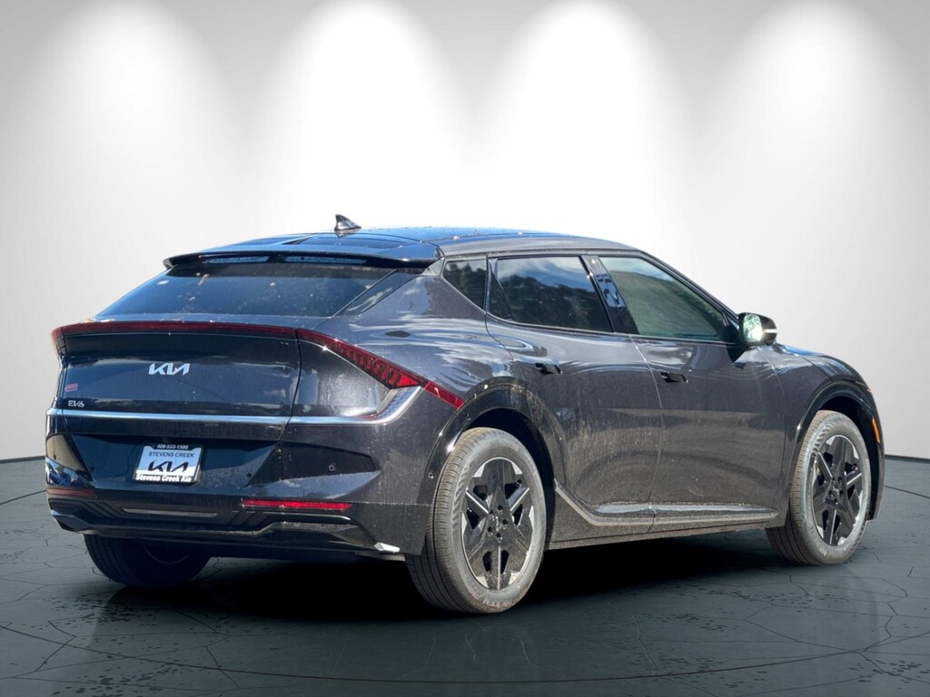 New 2025 Kia EV6 Wind SUV