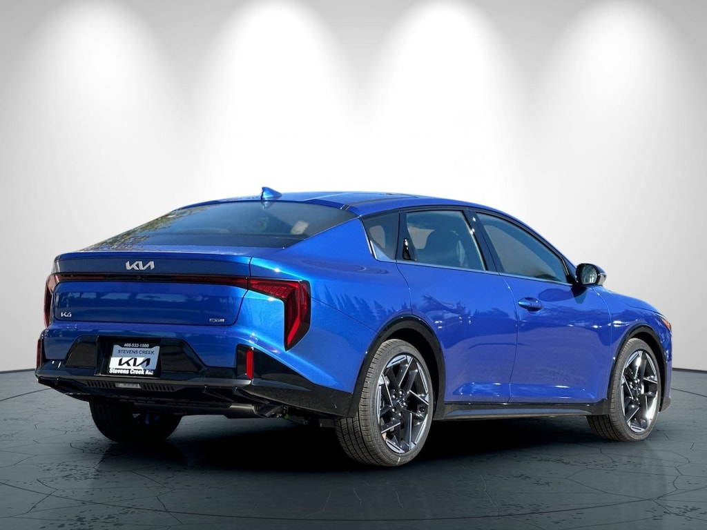 New 2025 Kia K4 GT-Line Sedan