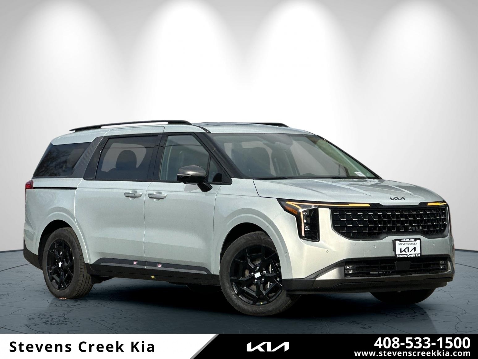 2026 Kia Carnival SX's photo