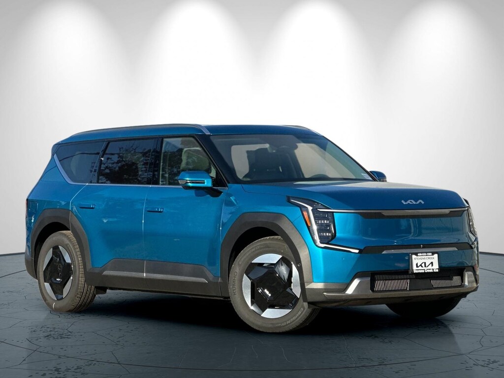 New 2026 Kia EV9 Wind SUV