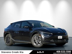 2025 Kia EV6 Light SUV