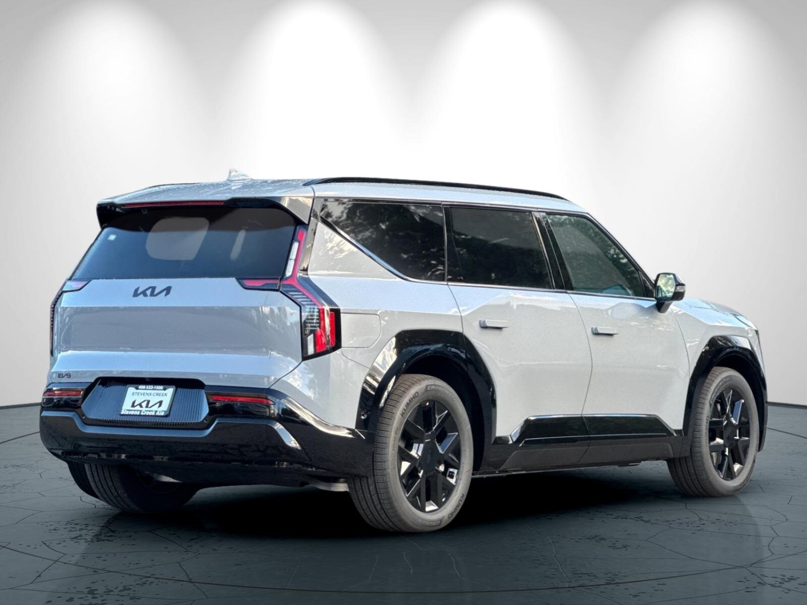 2026 Kia EV9 Land photo 2